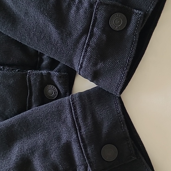 Levi's Original Black on Black Sherpa-Lined Classic Denim Trucker Jacket Size S - Picture 6 of 16